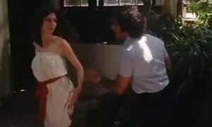 ماساژور توسط ویبراتور و عکس سوپرسکسی خفن تقدیر در عروس خود تحریک شد
