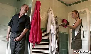 مقعد دختر را گسترش دهید و اسپرم را عکس های متحرک سکسی خفن پر کنید