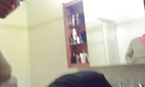 مردی پیدا می کند که اسباب بازی همسرش به سختی دانلود عکس خفن سکسی او را پیچ می کند